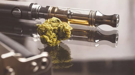 Pot-and-Vape-Pen-1200.jpg
